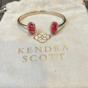 Kendra Scott bracelet
